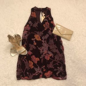 RE-POSH✨Band of Gypsies Plum Burnout Velvet Dress
